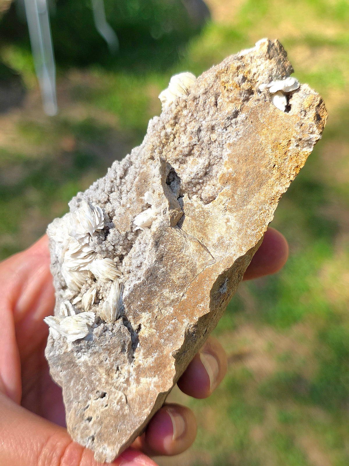 Baryte blanche brute française de l'Ariège en France