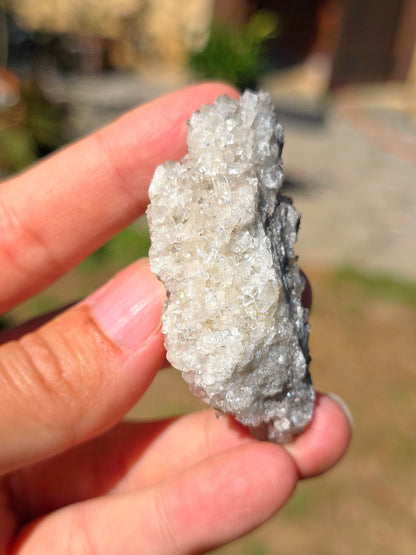 Calcite brute des Hautes-Pyrénées, France