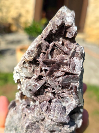 Grosse Axinite de Barèges, Pyrénées.