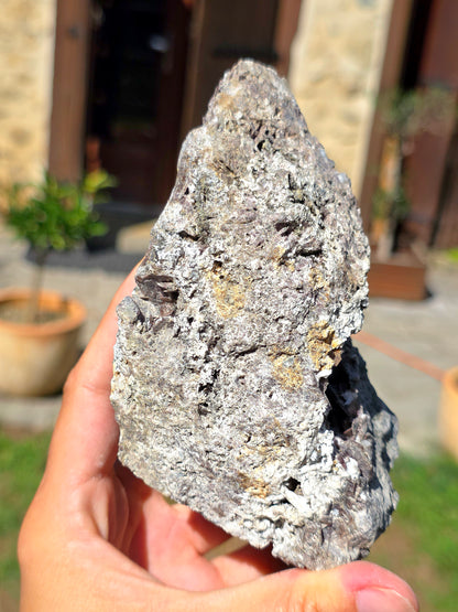 Grosse Axinite de Barèges, Pyrénées.
