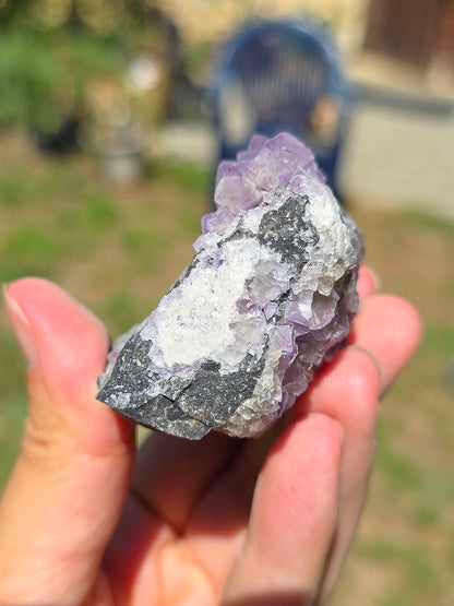 Fluorite (ou Fluorine) bicolore brute du Béarn