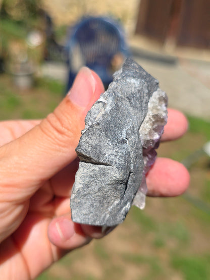 Fluorite (ou Fluorine) bicolore brute du Béarn