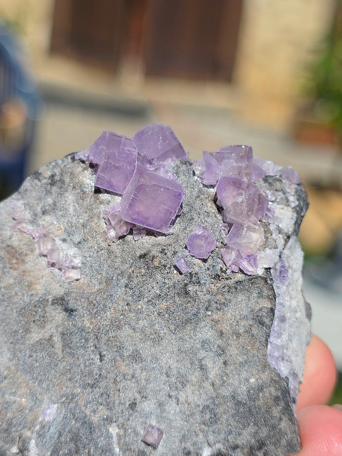 Fluorite (ou Fluorine) bicolore brute du Béarn