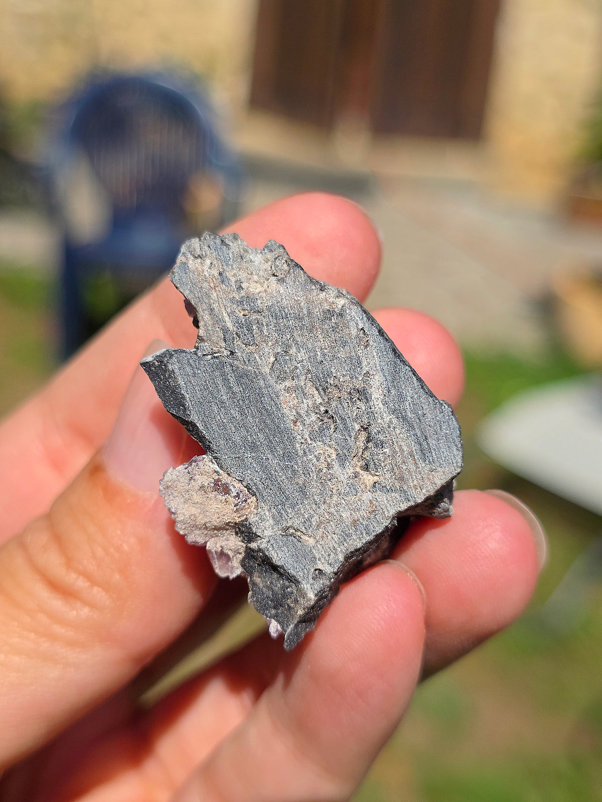 Fluorite (ou Fluorine) violette brute du Béarn
