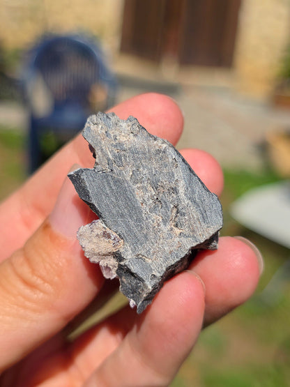Fluorite (ou Fluorine) violette brute du Béarn