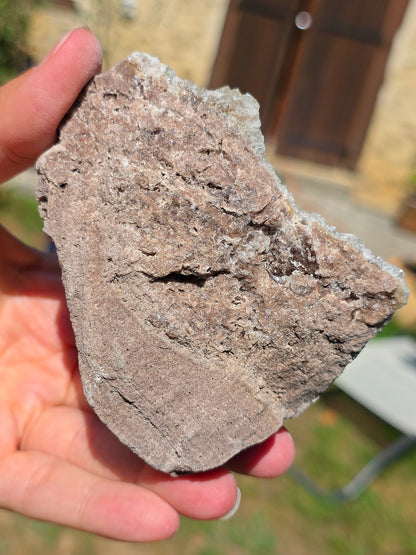 Fluorite jaune du Béarn dans les Pyrénées avec Quartz