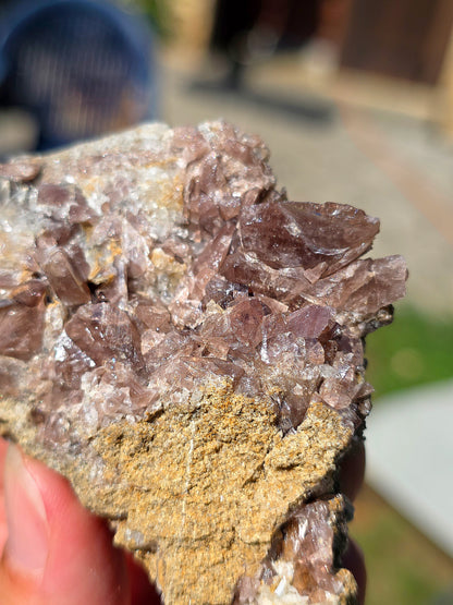 Axinite en provenance de Barèges, Pyrénées