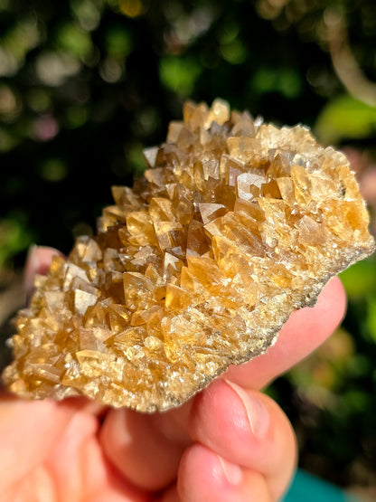 Calcite miel brute en provenance des Pyrénées