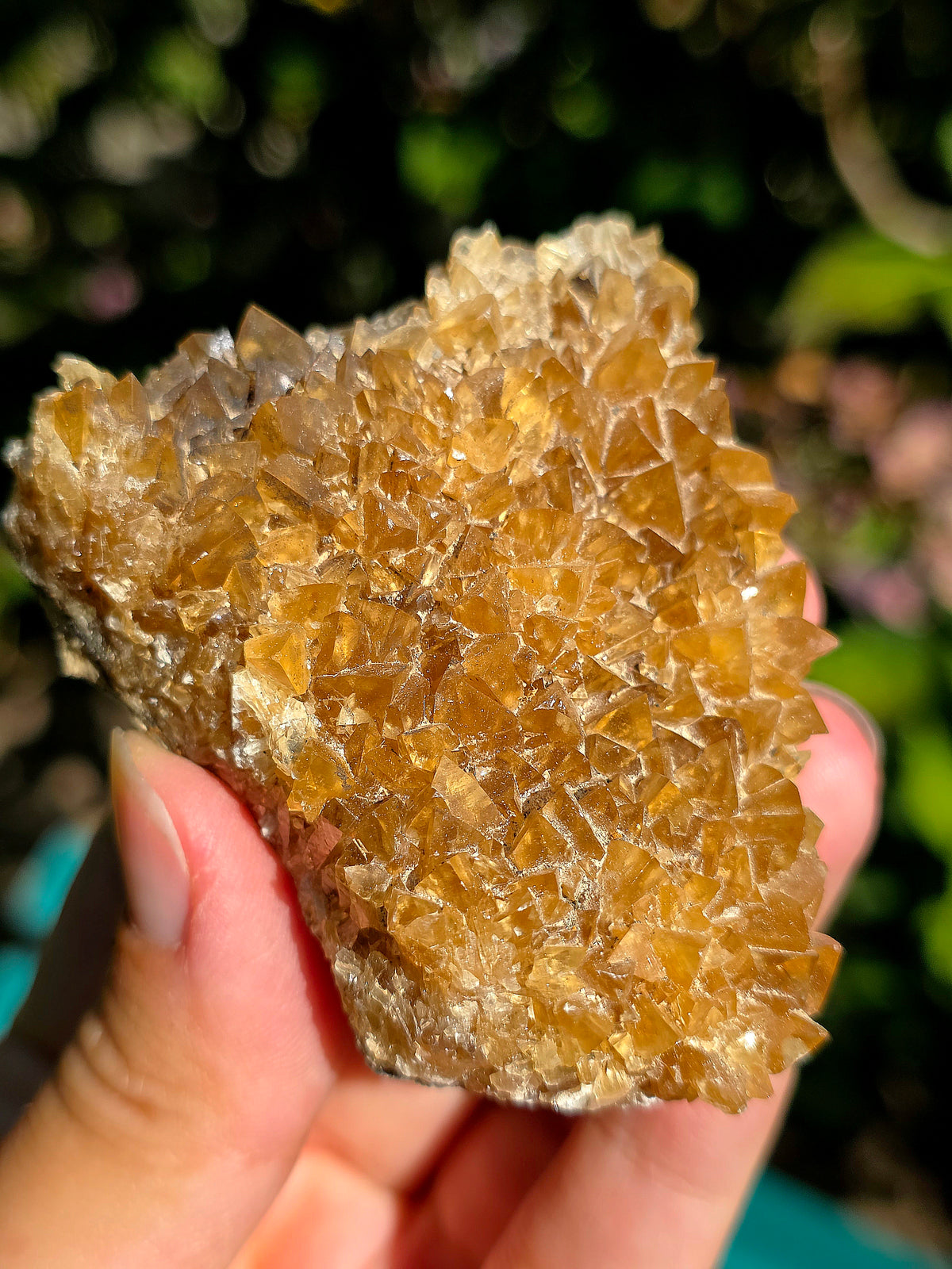 Calcite miel brute en provenance des Pyrénées