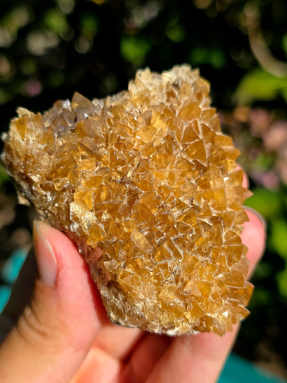 Calcite miel brute en provenance des Pyrénées