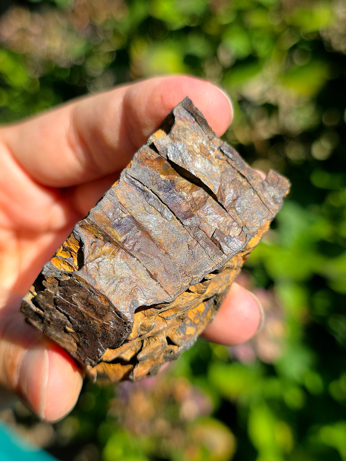 Limonite brute des Pyrénées France