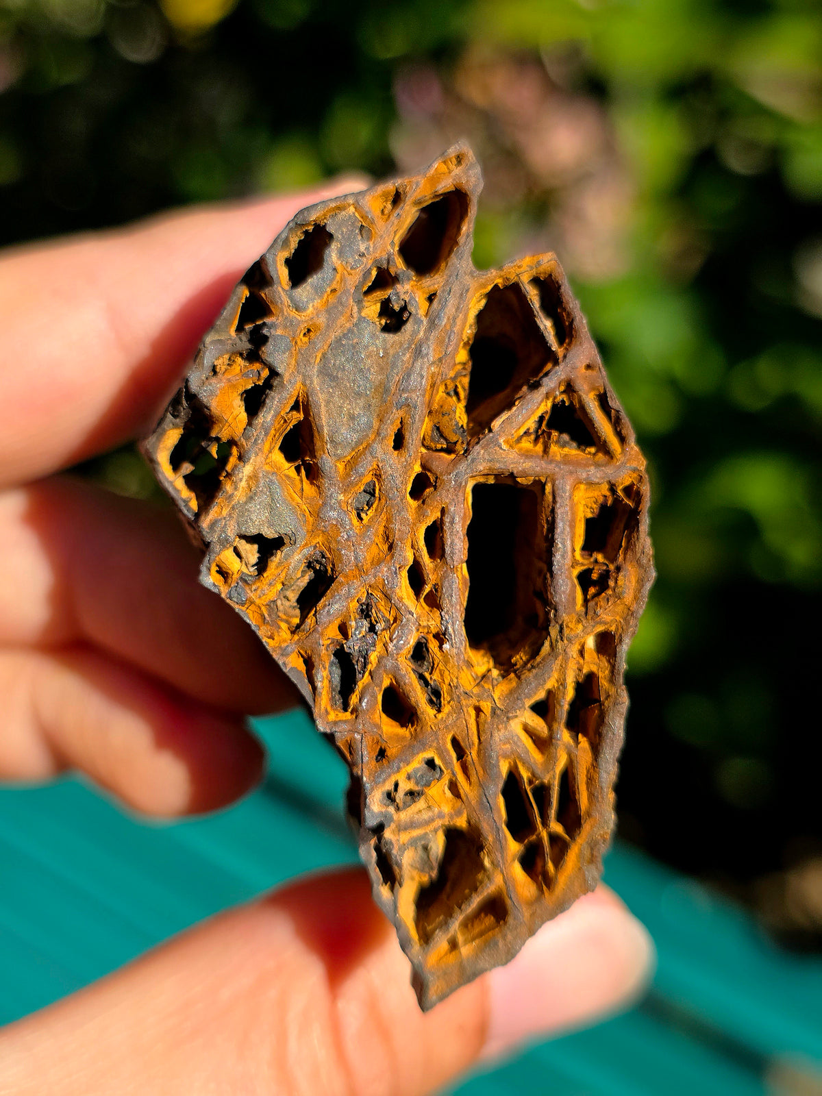 Limonite brute des Pyrénées