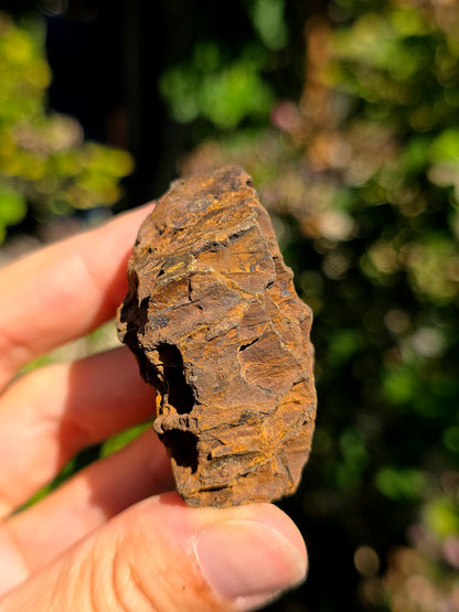 Limonite brute des Pyrénées.