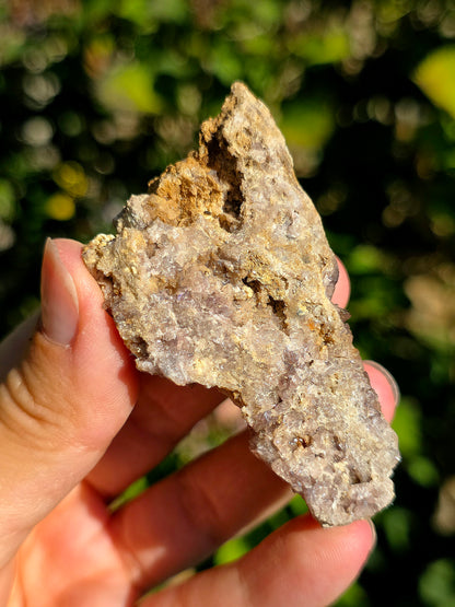 Axinite en provenance de Barèges, Pyrénées