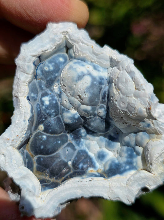 Calcédoine brute du Poitou, France