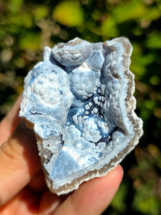 Calcédoine du Poitou bleue