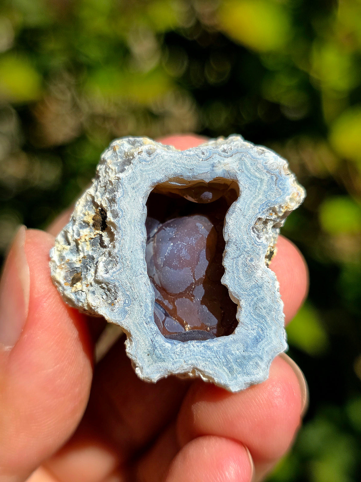 Calcédoine bleue et rouge du Poitou