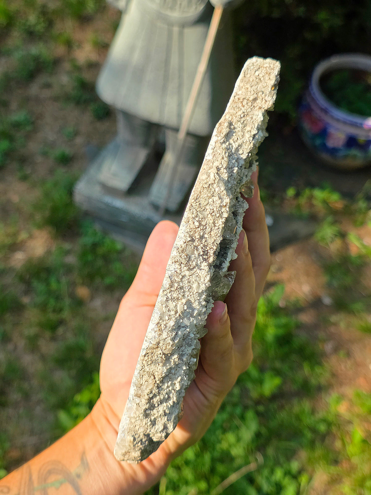 Grande plaque de Quartz et Quartz fumé d'Arrens dans les Hautes- Pyrénées.