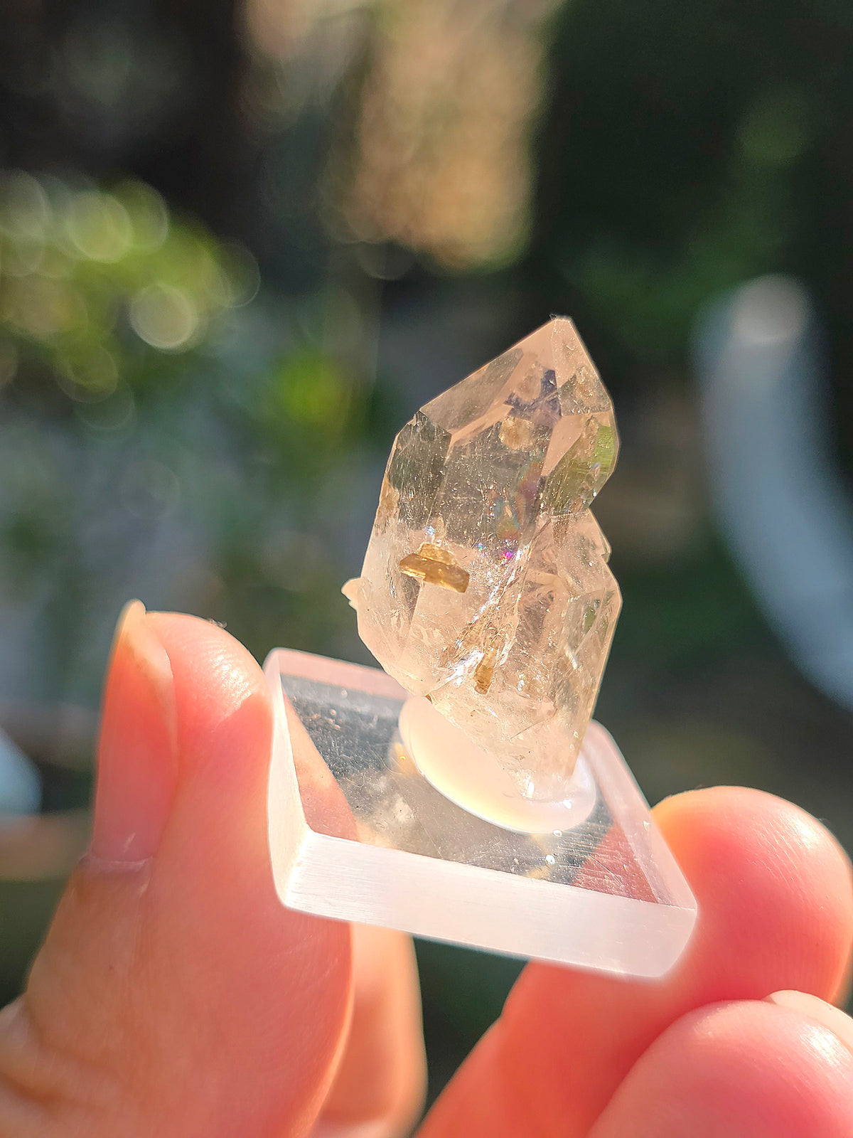 Quartz avec inclusions d'épidote des Pyrénées