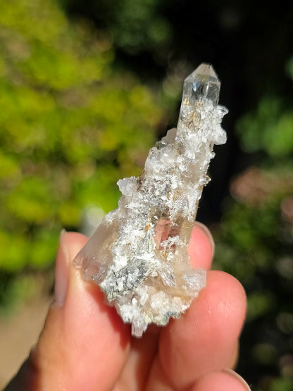 Joli Quartz d'Arrens dans les Hautes-Pyrénées.