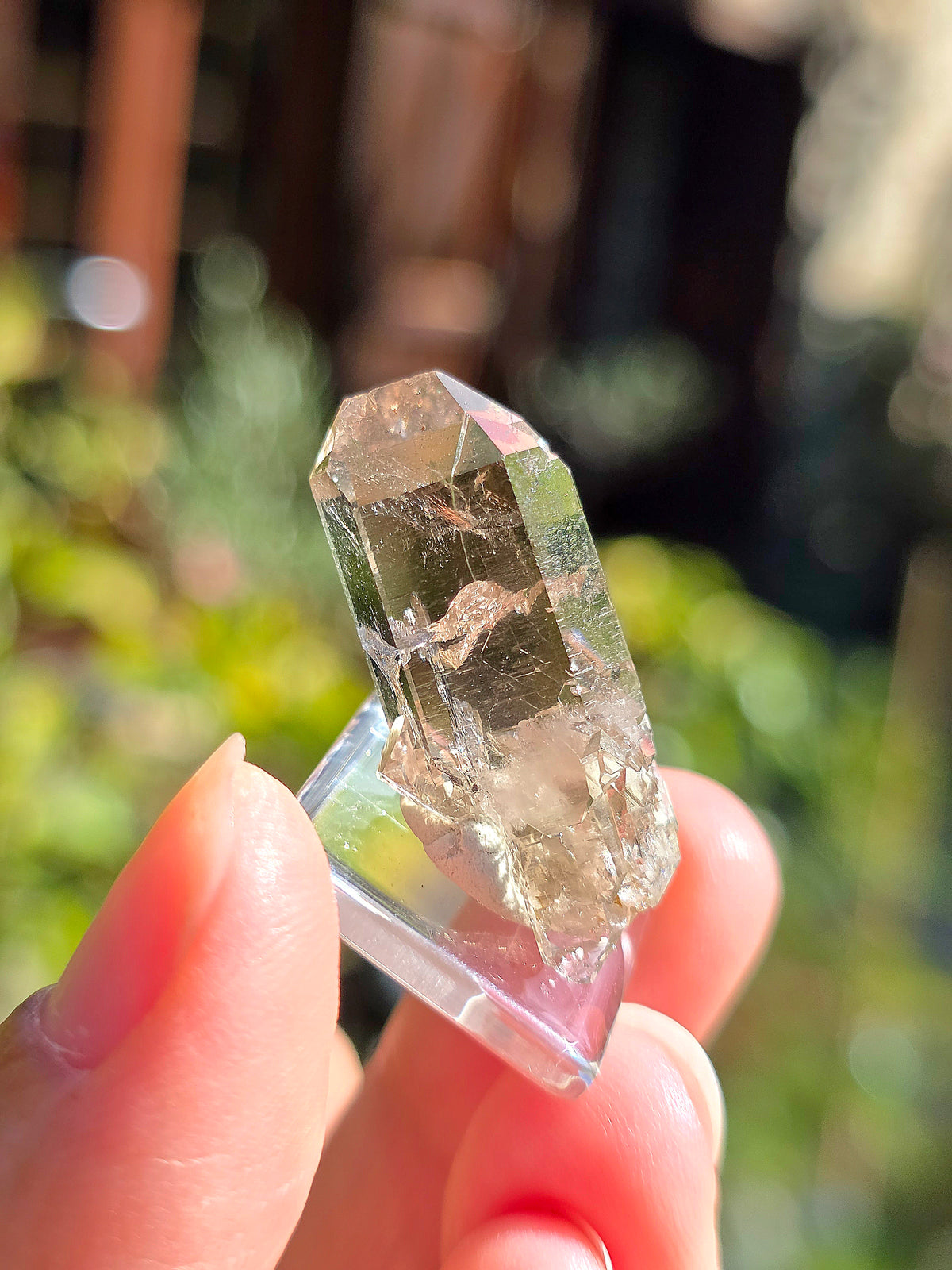 Quartz fumé d'Arrens dans les Hautes-Pyrénées.