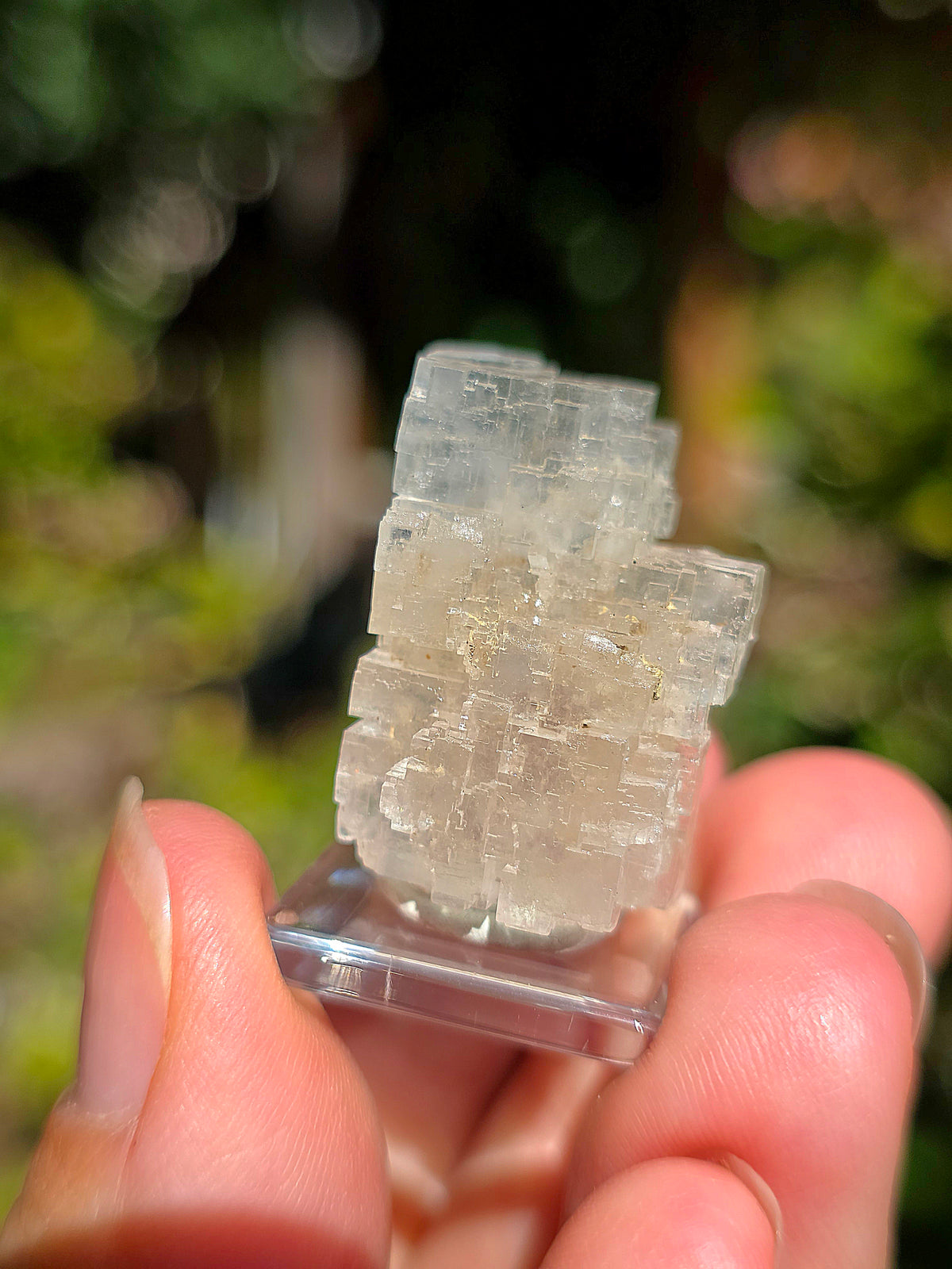 Halite espagnole réactive aux UV