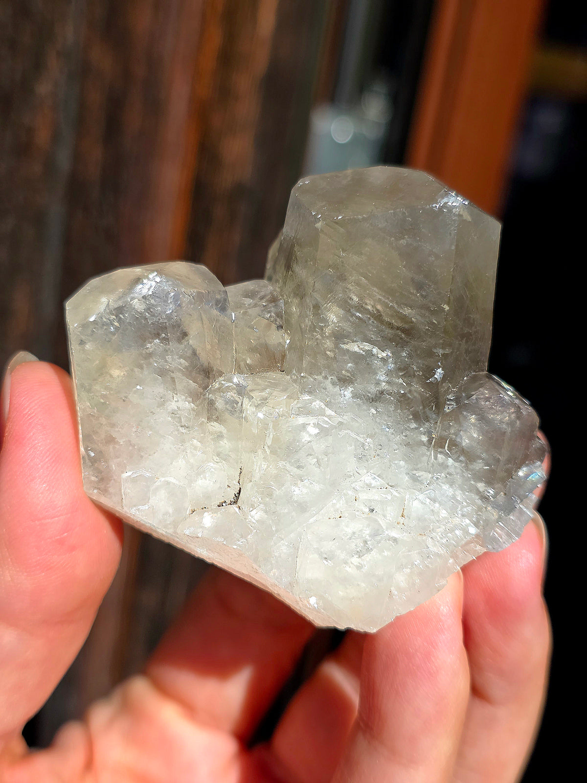 Calcite miel avec fantôme brute des Pyrénées