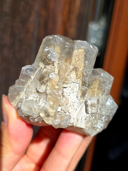Calcite miel avec fantôme brute des Pyrénées