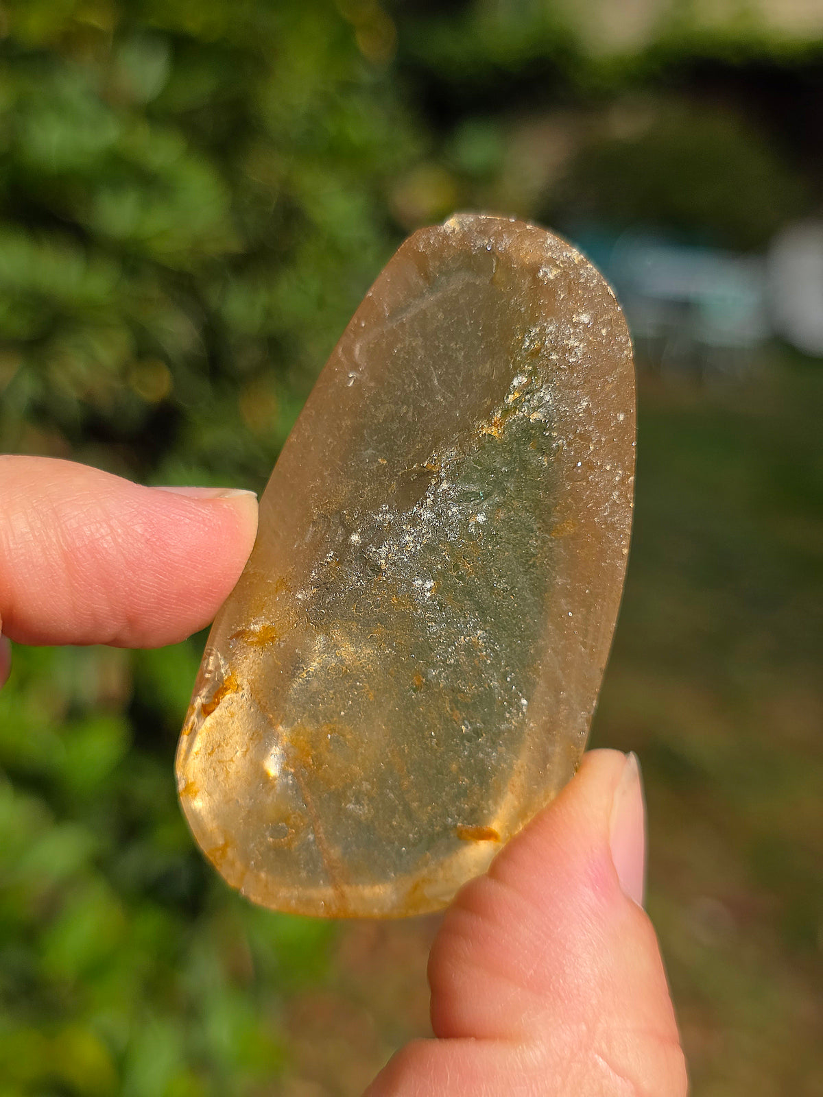 Lens Quartz (Alluvial) semi brut,malgache