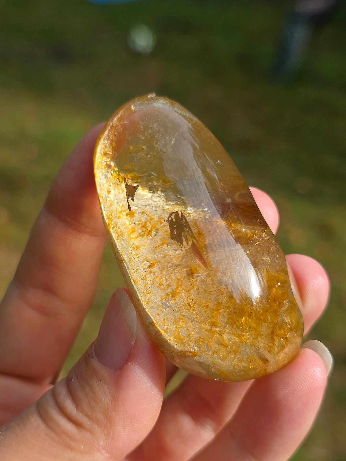 Lens Quartz (Alluvial) semi brut,malgache