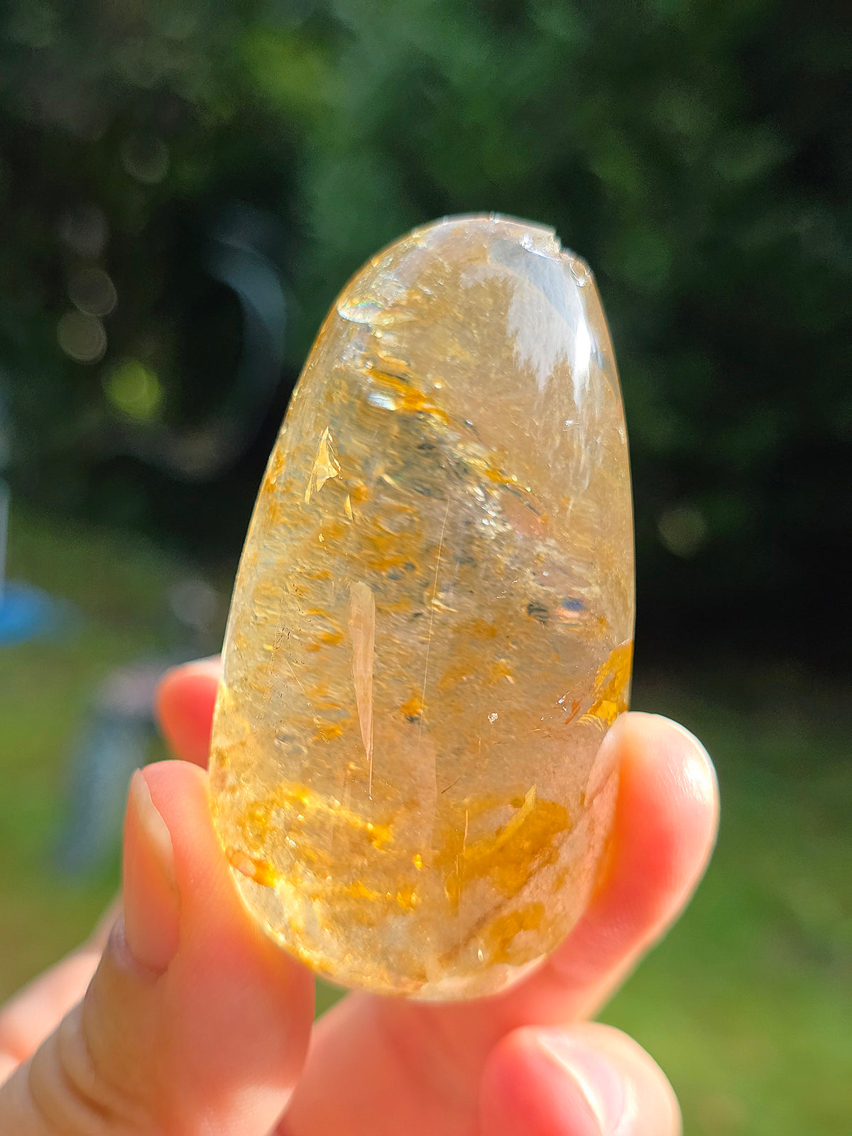Lens Quartz (Alluvial) semi brut,malgache