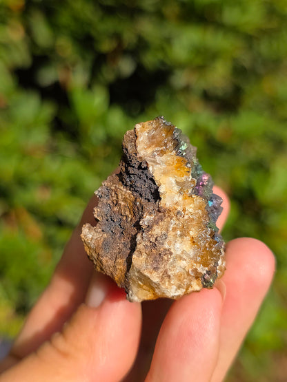 Goethite irisée sur Quartz d'Espagne
