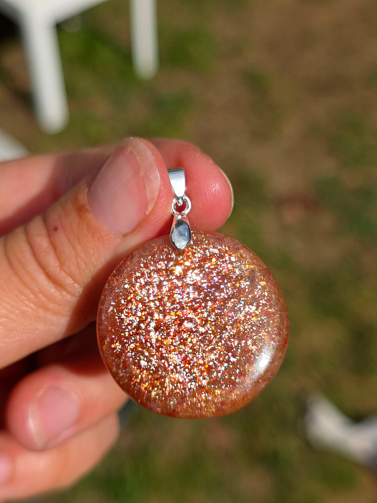 Sublime pendentif en Pierre de soleil