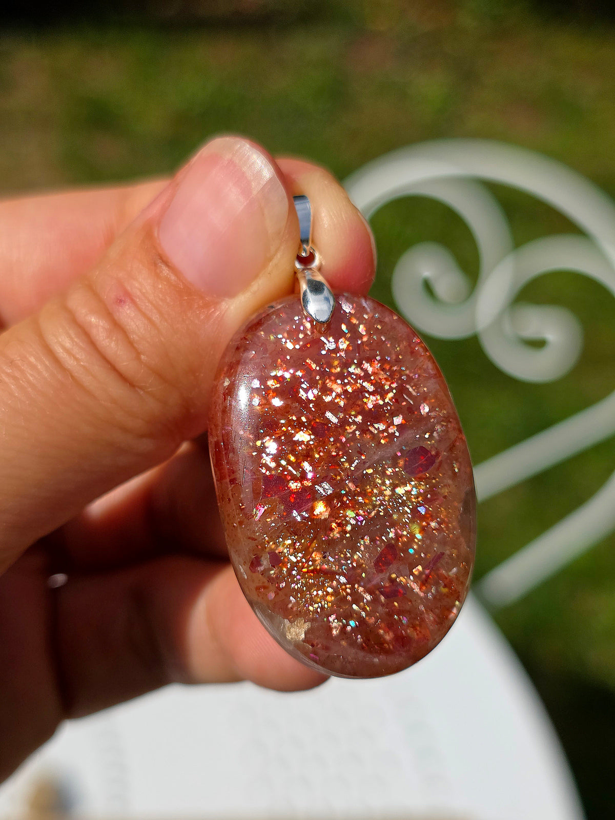 Sublime pendentif en Pierre de soleil