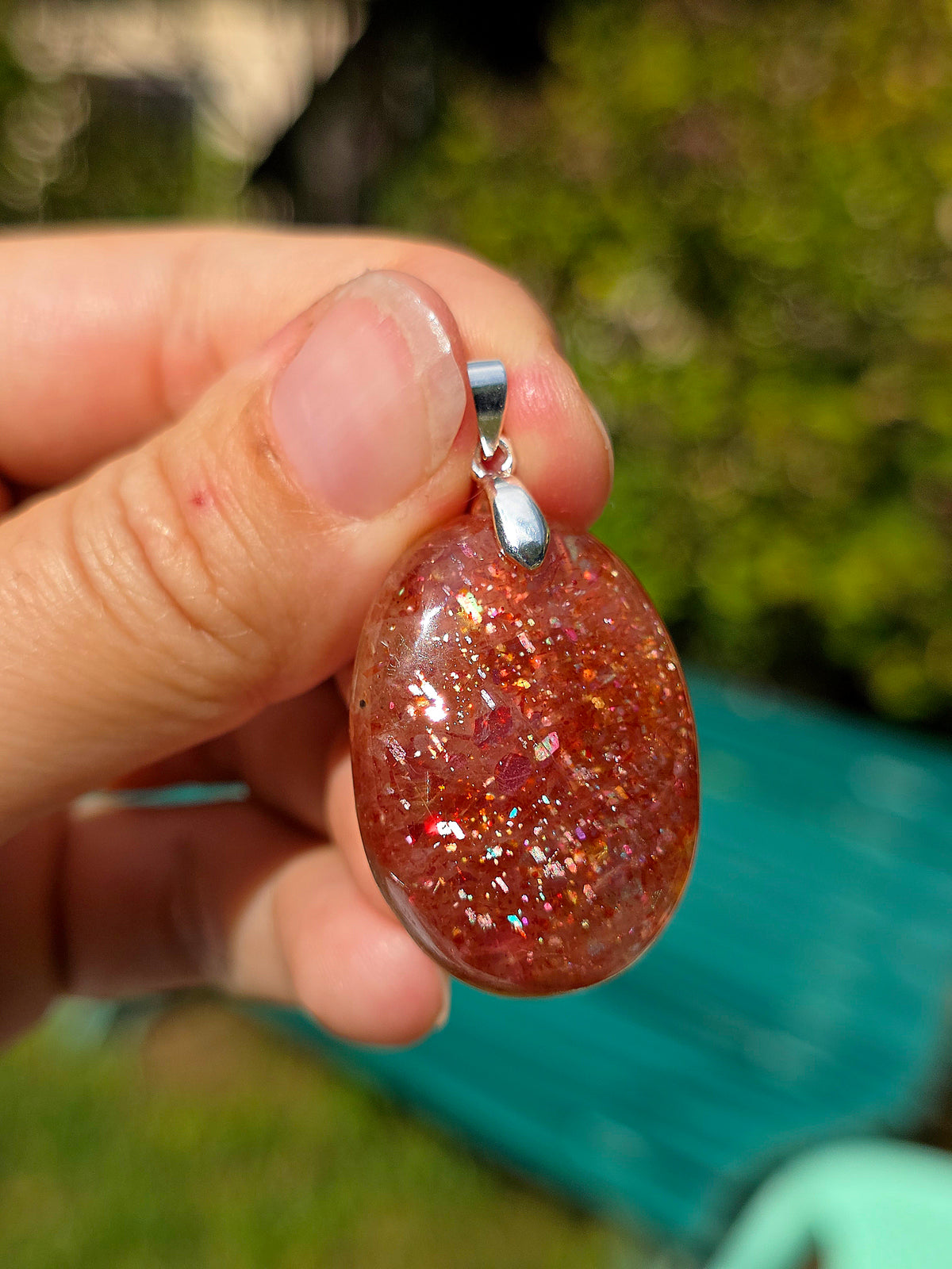 Sublime pendentif en Pierre de soleil