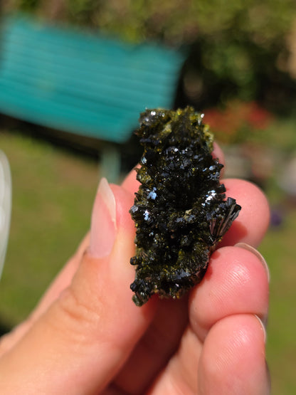 Epidote de Lérida n°6 (voir vidéo)
