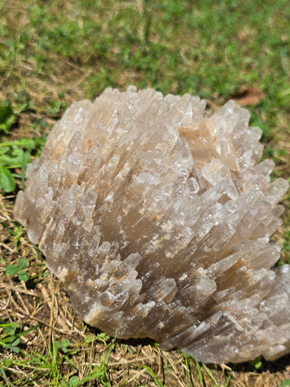 Superbe Calcite miel française (vidéo)