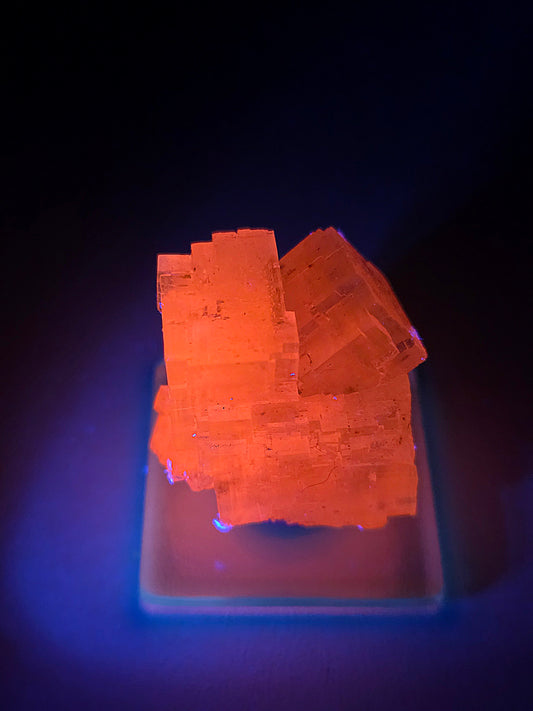 Halite espagnole réactive aux UV