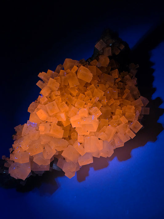 Halite espagnole réactive aux UV