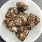 Pierre roulée Agate fossile