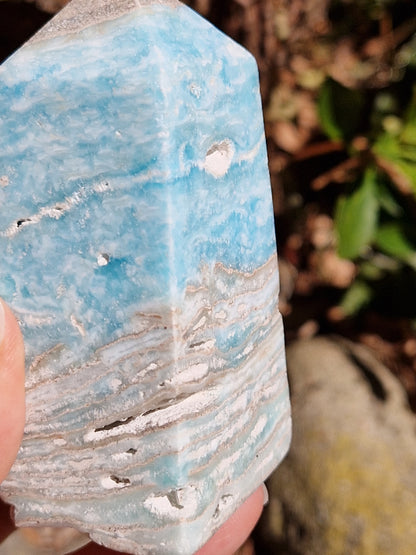 Pointe Aragonite bleue