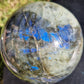 Grosse sphère Labradorite grise (vidéos)