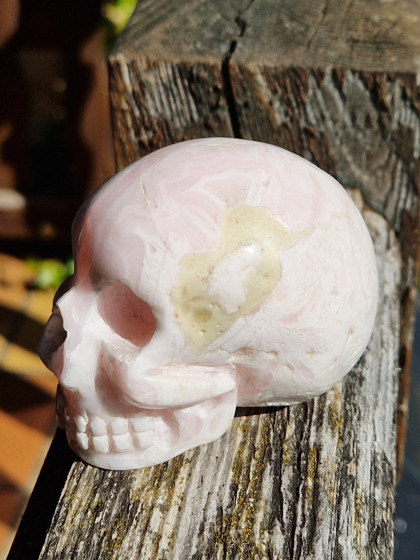 Crâne en Opale rose